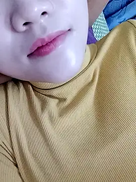 Snapshot of 2_sex chatting on December 17, 6:08 am 2 sex online show from December 17, 6:08 am