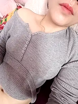 Snapshot of 2_sex chatting on February 21, 1:01 pm 2 sex online show from February 21, 1:01 pm