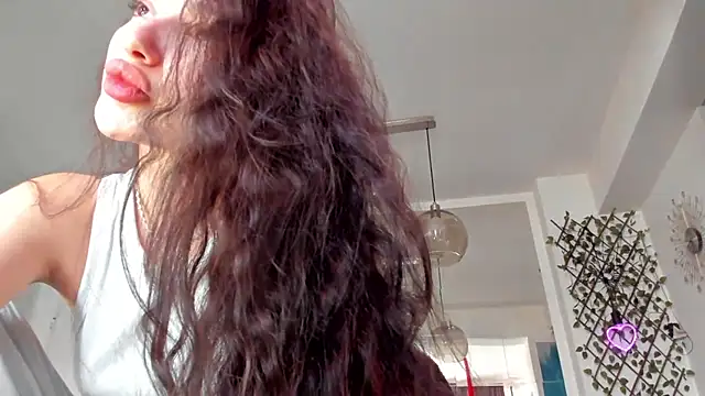 Snapshot of IreneVON chatting on February 22, 2:41 pm IreneVON online show from February 22, 2:41 pm