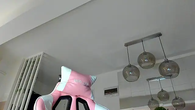 Snapshot of IreneVON chatting on November 14, 4:22 am IreneVON online show from November 14, 4:22 am