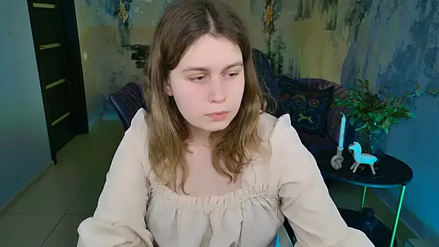 Snapshot of FioraMarmoris chatting on March 6, 1:14 pm FioraMarmoris online show from March 6, 1:14 pm
