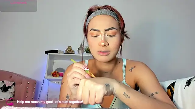 Snapshot of vayolettelove chatting on January 30, 7:04 pm vayolettelove online show from January 30, 7:04 pm