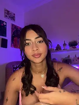 vayolettelove online show from February 12, 9:54 pm