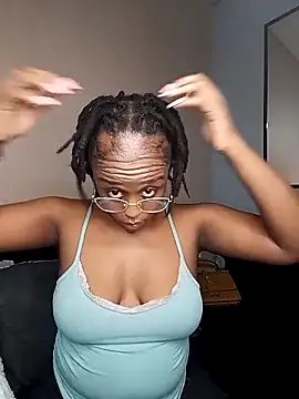 Queen-Chocolate online show from February 27, 5:46 pm