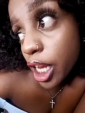 Queen-Chocolate online show from March 14, 2:22 pm