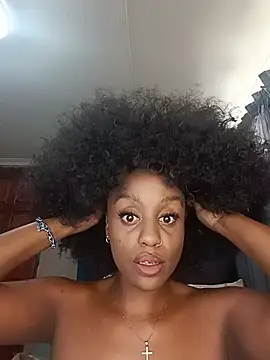 Queen-Chocolate online show from May 24, 6:51 am