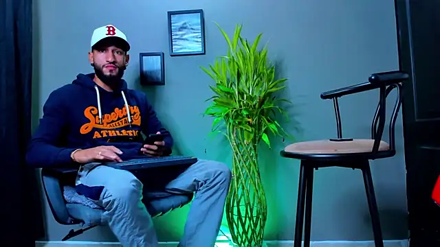 Damian 022 online show from October 6, 12:02 pm