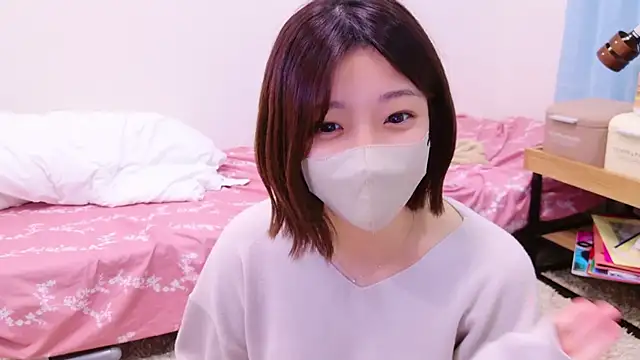 Snapshot of HaruruHappy chatting on December 11, 2:22 pm HaruruHappy online show from December 11, 2:22 pm