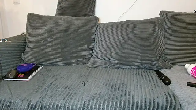 Jasmin-White online show from March 27, 9:36 pm