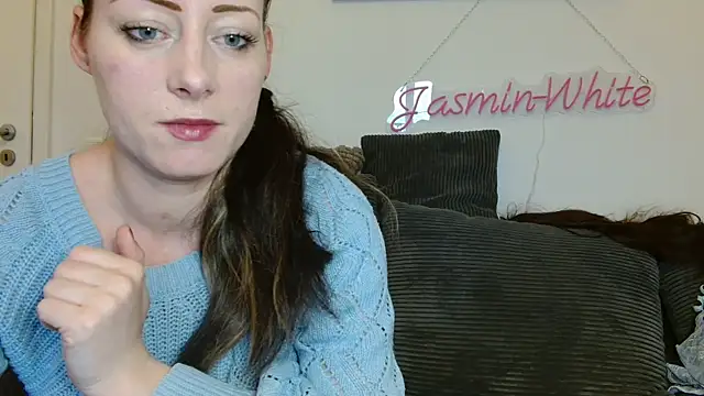 Jasmin-White online show from April 23, 12:40 pm