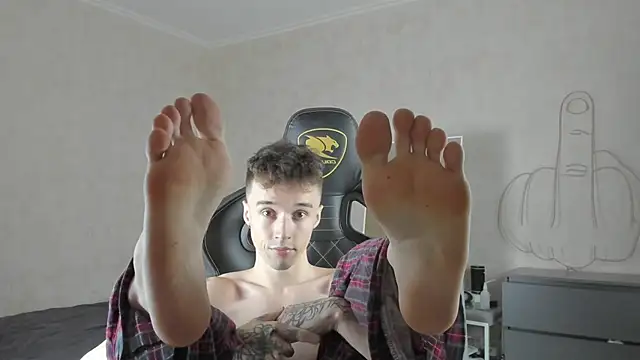 Snapshot of MasonWarholl chatting on September 11, 8:31 pm MasonWarholl online show from September 11, 8:31 pm