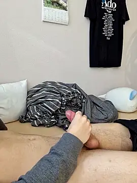 Lion132233 online show from March 4, 12:33 pm