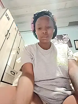 Snapshot of Mayo01_ chatting on December 4, 10:19 pm Mayo01 online show from December 4, 10:19 pm