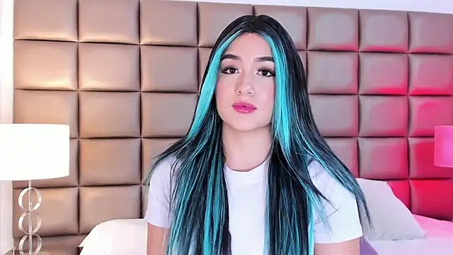 AnnyHizzle online show from February 15, 9:26 pm