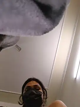 Snapshot of Sonam-378 chatting on February 9, 11:15 pm Sonam-378 online show from February 9, 11:15 pm