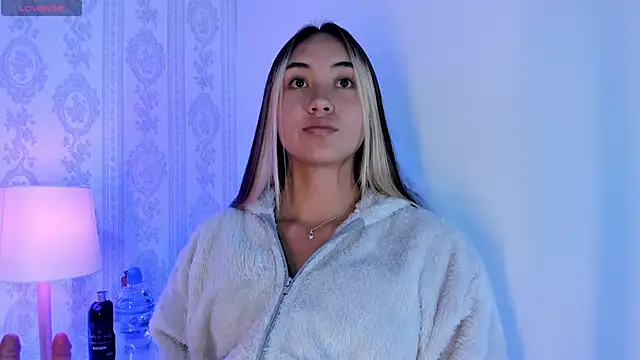 liaa 18 online show from October 24, 3:03 am