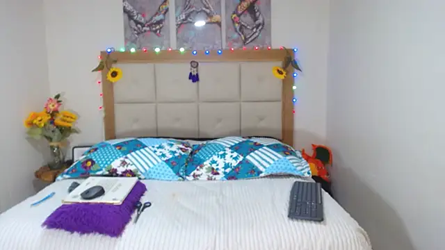 valentina hearts online show from February 26, 4:58 am