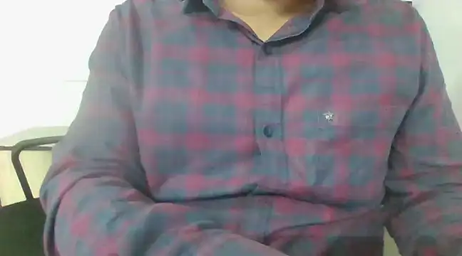 indianbull3684 online show from December 3, 2:38 pm