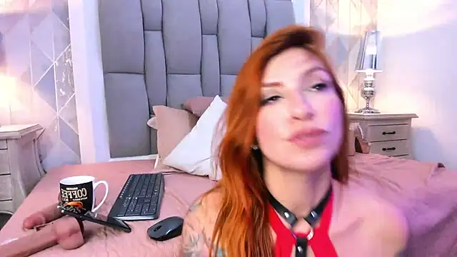 Snapshot of Ginger_Violetta_ chatting on December 28, 10:34 pm Ginger Violetta online show from December 28, 10:34 pm