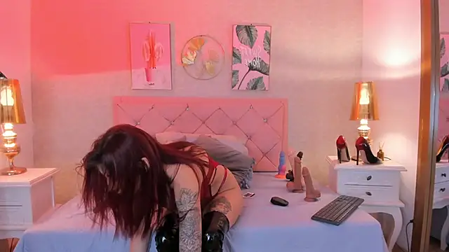 Snapshot of Ginger_Violetta_ chatting on March 2, 7:34 pm Ginger Violetta online show from March 2, 7:34 pm