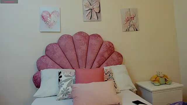 MilaaAdams online show from May 30, 11:29 am