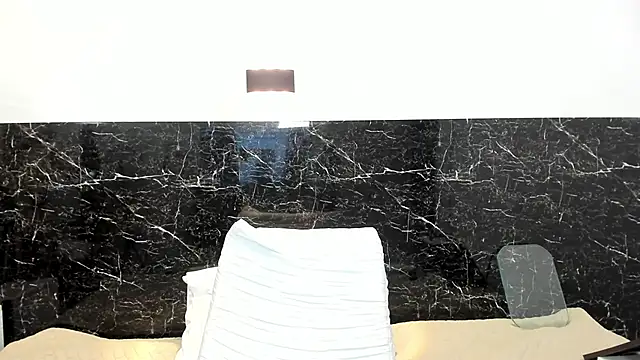 Snapshot of Juliabadlee chatting on March 8, 11:49 pm Juliabadlee online show from March 8, 11:49 pm