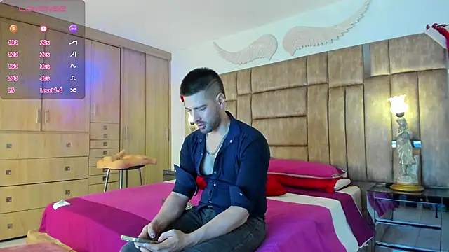 petterwilly1 online show from December 18, 4:17 pm