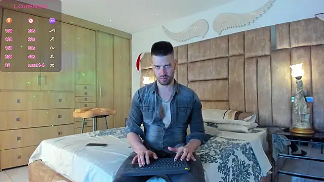 petterwilly1 online show from January 2, 4:13 pm