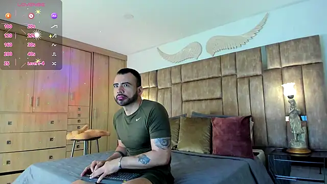 petterwilly1 online show from October 17, 3:03 pm