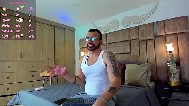 petterwilly1 online show from October 19, 3:12 pm