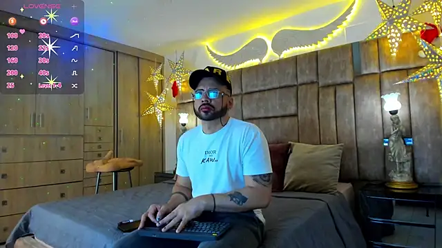 petterwilly1 online show from November 24, 12:10 am