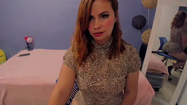 gigi stephans online show from February 10, 2:08 am