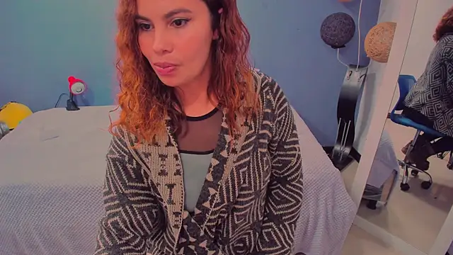 gigi stephans online show from March 5, 4:02 am