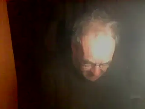 nice6incs online show from April 3, 10:08 pm