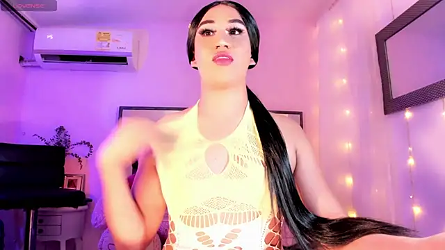 ShantalGirs online show from October 5, 7:23 pm