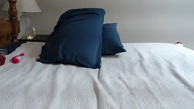 Snapshot of JaySloan chatting on December 12, 5:26 pm JaySloan online show from December 12, 5:26 pm