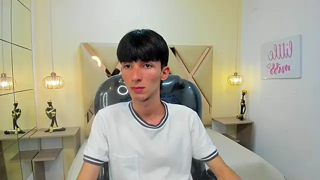 Snapshot of Jake_evans chatting on September 22, 3:41 am Jake evans online show from September 22, 3:41 am