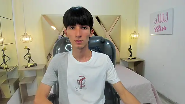 Snapshot of Jake_evans chatting on September 29, 3:22 am Jake evans online show from September 29, 3:22 am