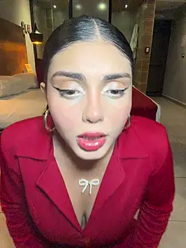 Snapshot of zui_lu chatting on February 16, 1:35 am zui lu online show from February 16, 1:35 am