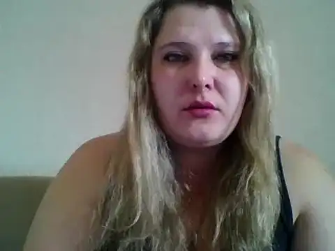 ParisMimi online show from December 15, 9:35 am