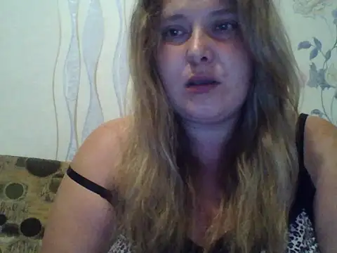 Snapshot of ParisMimi chatting on July 26, 8:16 pm ParisMimi online show from July 26, 8:16 pm