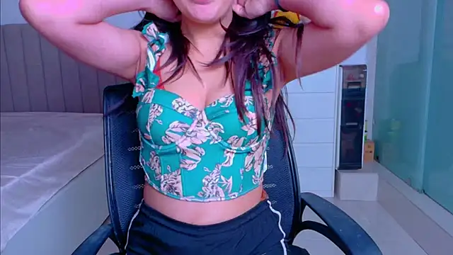 Aashika-Kaur online show from December 5, 4:54 am