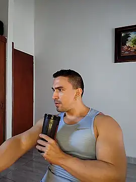 jhay-crux online show from December 27, 2:33 pm