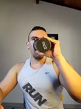 jhay-crux online show from January 7, 12:09 pm