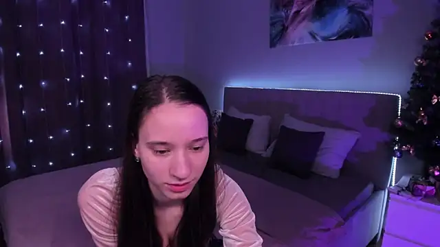 StaceySunny online show from December 7, 7:05 am