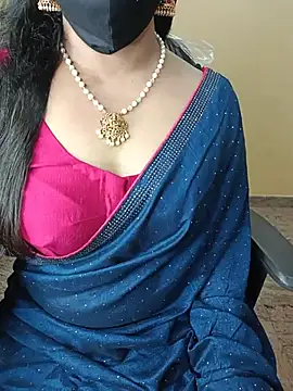 Snapshot of Adwithaa chatting on May 20, 5:13 am Adwithaa online show from May 20, 5:13 am