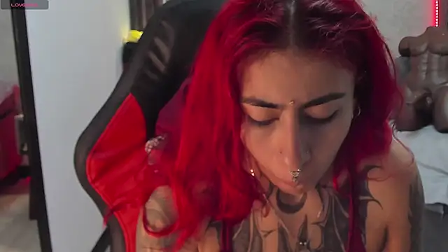 selene red  online show from March 5, 12:44 pm