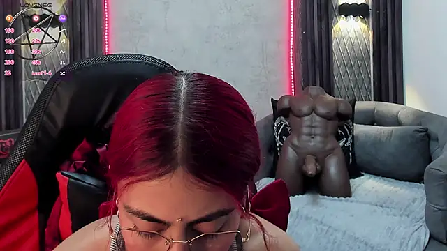 selene red  online show from March 12, 3:51 pm