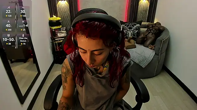 selene red  online show from March 13, 12:46 pm