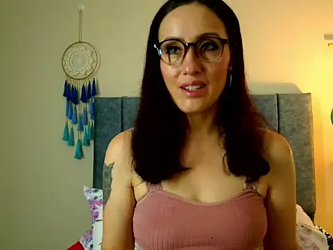 IberianMoonMK online show from October 12, 11:20 am